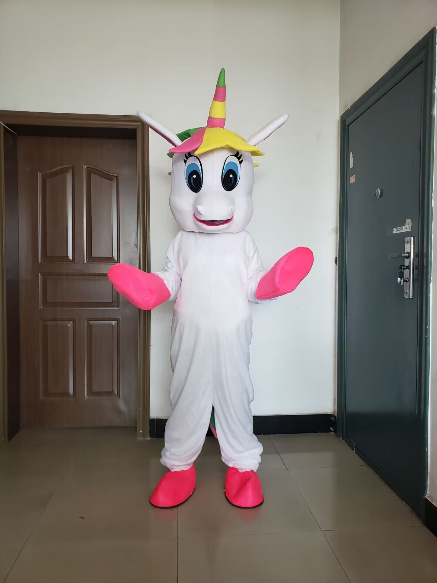 Adult Unicorn Mascot Costume C - Cosplay Prop Business reseña y precio