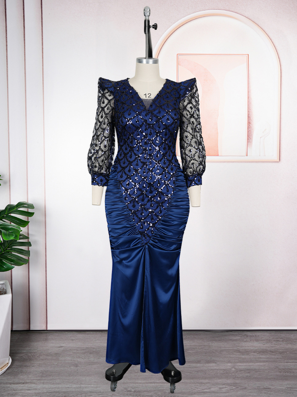 Elegant Women Luxury Party Dre - Briar Cosplay Prop reseña y precio