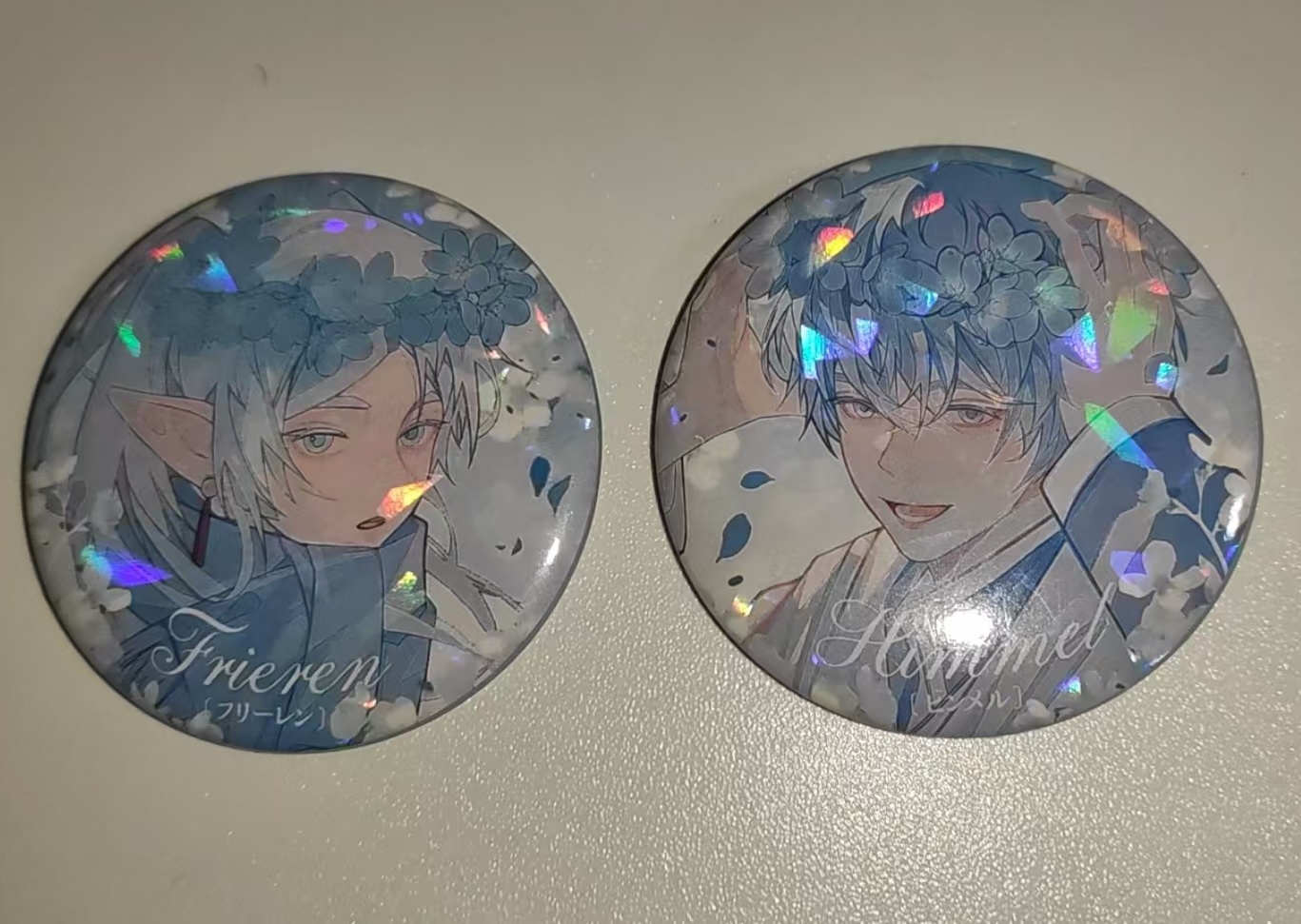 Anime Frieren Himmel Badge Car - Frieren Cosplay Prop reseña y precio
